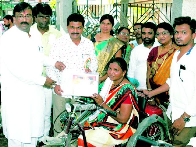 To make a district of Divya's facility | दिव्यांगांसाठीचा सुविधायुक्त जिल्हा बनवणार To make a district of Divya's facility | दिव्यांगांसाठीचा सुविधायुक्त जिल्हा बनवणार