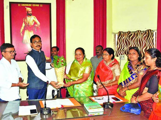 Manisha Bhansali as Women and Child Development Chairman | महिला व बालकल्याण सभापतीपदी मनीषा भंसाली अविरोध Manisha Bhansali as Women and Child Development Chairman | महिला व बालकल्याण सभापतीपदी मनीषा भंसाली अविरोध