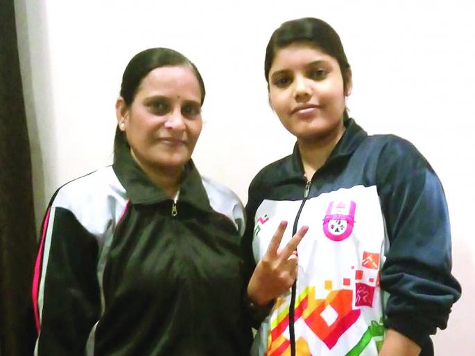 'Mother's Day' Special: Girl's dominate playground in the direction of Mother | ‘मदर्स डे’ विशेष: आईच्या मार्गदर्शनात मुलीने गाजविले क्रीडा क्षेत्र!