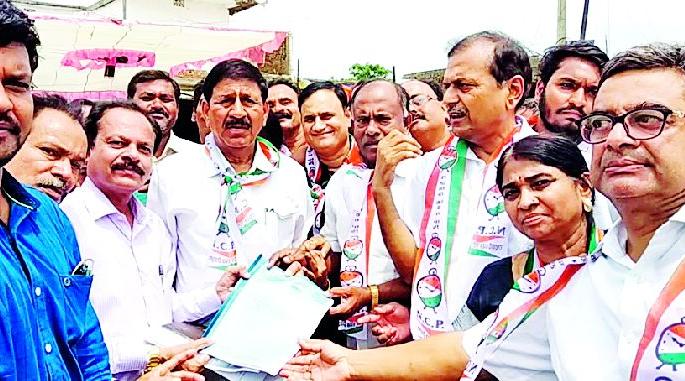 Nationalist Congress Route Movement Movement | राष्ट्रवादी काँग्रेसचे रास्ता रोको आंदोलन Nationalist Congress Route Movement Movement | राष्ट्रवादी काँग्रेसचे रास्ता रोको आंदोलन