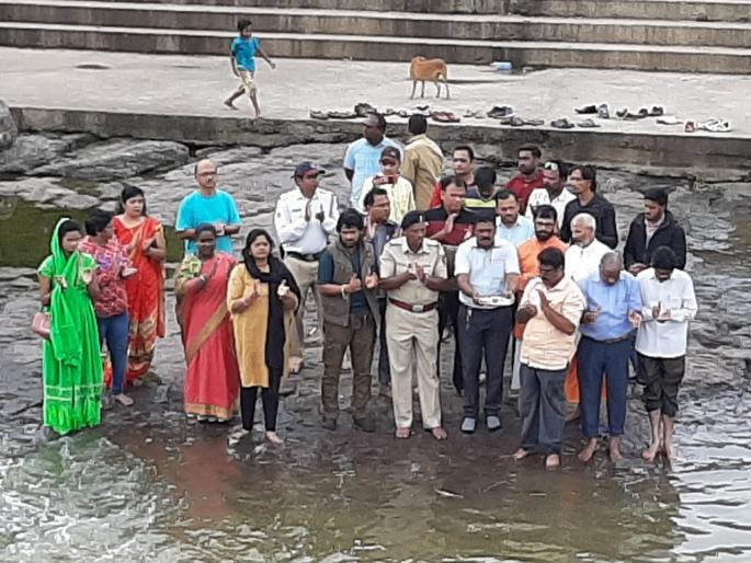 Godavari along with Godavari will be built for prosperity | गोदावरीसह उपनद्यांना समृद्धीसाठी साकडे