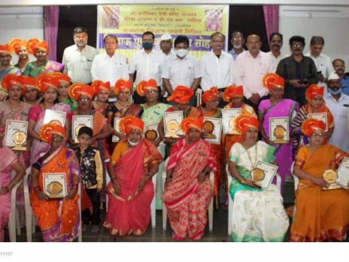 Honoring sports mothers with heroic mothers | वीरमातांसह खेळाडू मातांचा सन्मान Honoring sports mothers with heroic mothers | वीरमातांसह खेळाडू मातांचा सन्मान