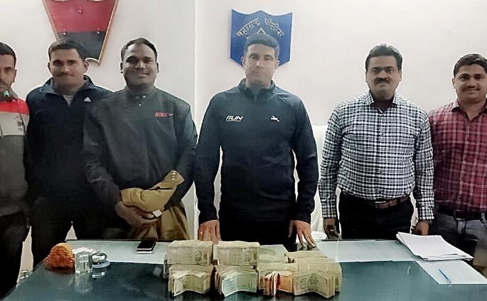 Martingale taking money for 'hawala' | ‘हवाला’चे पैसे घेऊन जाणारा जेरबंद