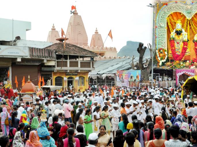 Vitunamachar alarm on every Pandharpur | प्रती पंढरपूरला विठूनामाचा गजर
