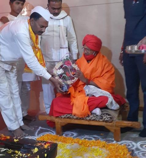 Devotion of Babaji family in enthusiasm | बाबाजी परिवाराची भक्तिफेरी उत्साहात