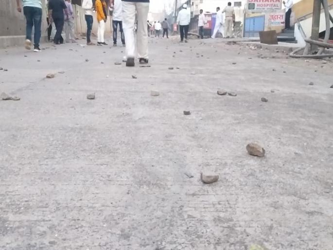 Arrest continues in Malegaon stone throwing case | मालेगावी दगडफेकप्रकरणी धरपकड सुरूच Arrest continues in Malegaon stone throwing case | मालेगावी दगडफेकप्रकरणी धरपकड सुरूच