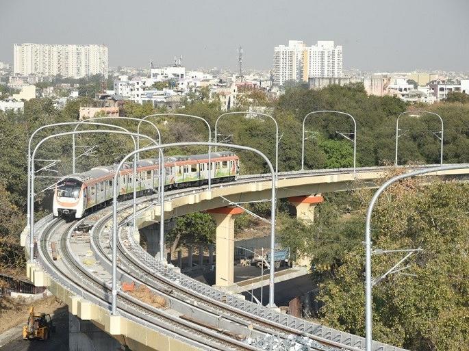 Metro bus in Nashik now 2023 | नाशिककरांसाठी आता २0२३ मध्ये मेट्रो बस Metro bus in Nashik now 2023 | नाशिककरांसाठी आता २0२३ मध्ये मेट्रो बस