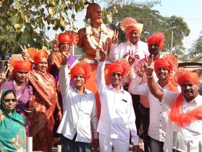 Selection of Gram Panchayat Sarpanch-Deputy Sarpanch posts in Malegaon taluka | मालेगाव तालुक्यातील ग्रामपंचायत सरपंच-उपसरपंचपदांची निवड Selection of Gram Panchayat Sarpanch-Deputy Sarpanch posts in Malegaon taluka | मालेगाव तालुक्यातील ग्रामपंचायत सरपंच-उपसरपंचपदांची निवड