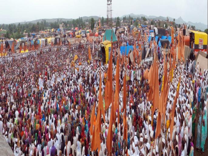 Mauli's aarti from society with rain | वरूणराजाच्या साथीने माऊलींची समाज आरती Mauli's aarti from society with rain | वरूणराजाच्या साथीने माऊलींची समाज आरती