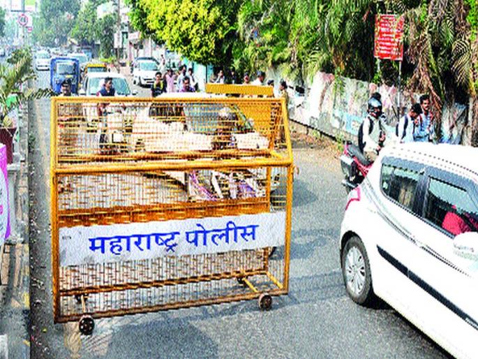 Sharanpur Road - Gangapur Road: special blockade campaign of police; There was no suspect in the 423 unauthorized driver recovering a lacquer penalty | शरणपूररोड-गंगापूररोड : पोलिसांची विशेष नाकाबंदी मोहीम; एकही संशयित आला नाही हाती ४२३ बेशिस्त वाहनचालकांकडून एक लाखाचा दंड वसूल