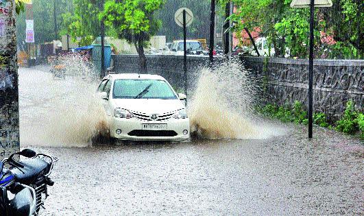 Opening of rain in the evening | सायंकाळी पावसाची उघडीप Opening of rain in the evening | सायंकाळी पावसाची उघडीप