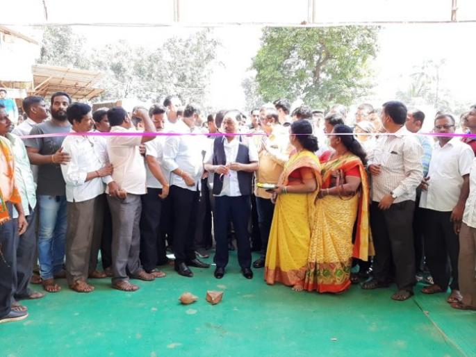 I am humble, Shiv Sena should take this lesson: Narayan Rane | Maharashtra Vidhan Sabha 2019 : शिवसेनेसोबतचे वैर संपणार? पहा, काय म्हणाले राणे I am humble, Shiv Sena should take this lesson: Narayan Rane | Maharashtra Vidhan Sabha 2019 : शिवसेनेसोबतचे वैर संपणार? पहा, काय म्हणाले राणे