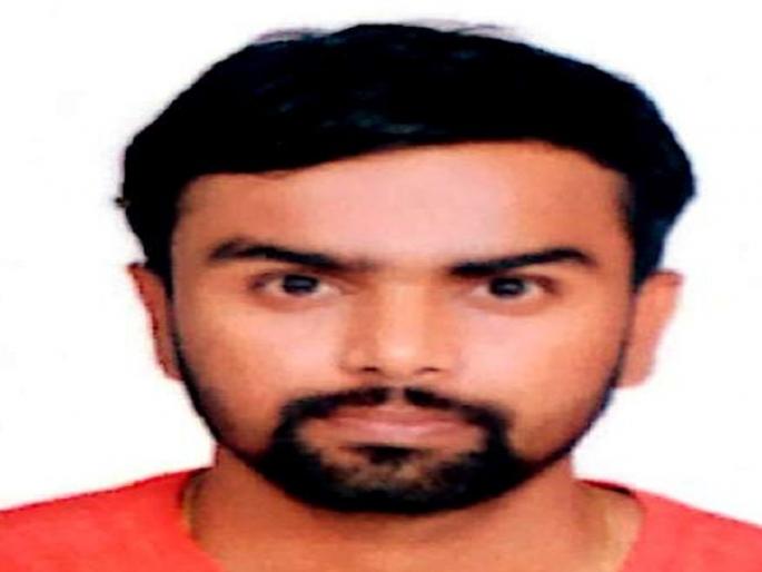 Swapnil's batting century defeats Aurangabad | स्वप्नीलचे झुंजार शतक, औरंगाबाद पराभूत Swapnil's batting century defeats Aurangabad | स्वप्नीलचे झुंजार शतक, औरंगाबाद पराभूत