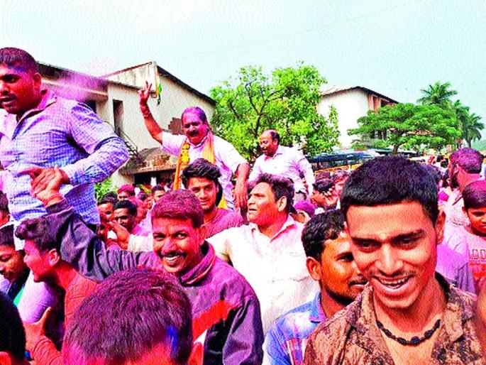 Trimbakeshwar: BJP gains confidence in Shiv Sena, Congress confident vote | त्र्यंबकेश्वर : शिवसेना, कॉँग्रेसला नडला आत्मविश्वास मतविभागणीचा भाजपाला फायदा Trimbakeshwar: BJP gains confidence in Shiv Sena, Congress confident vote | त्र्यंबकेश्वर : शिवसेना, कॉँग्रेसला नडला आत्मविश्वास मतविभागणीचा भाजपाला फायदा