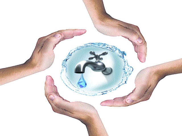 Water conservation done through public participation in Adwadi | आडवाडीत लोकसहभागातून केले जलसंवर्धन Water conservation done through public participation in Adwadi | आडवाडीत लोकसहभागातून केले जलसंवर्धन