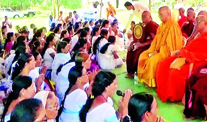 Mahavandana and the Talmudasana in the Vaibhavnagar | वैभवनगरात महावंदना व धम्मदेसना Mahavandana and the Talmudasana in the Vaibhavnagar | वैभवनगरात महावंदना व धम्मदेसना