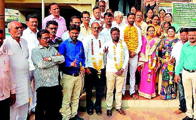 Shivsena-Congress dominance in Digras | दिग्रसमध्ये शिवसेना-काँग्रेसचे वर्चस्व Shivsena-Congress dominance in Digras | दिग्रसमध्ये शिवसेना-काँग्रेसचे वर्चस्व