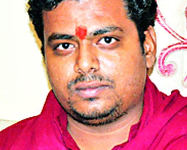 BJP's Yogi Pattern for Lok Sabha | लोकसभेसाठी भाजपाचा ‘योगी’ पॅटर्न BJP's Yogi Pattern for Lok Sabha | लोकसभेसाठी भाजपाचा ‘योगी’ पॅटर्न