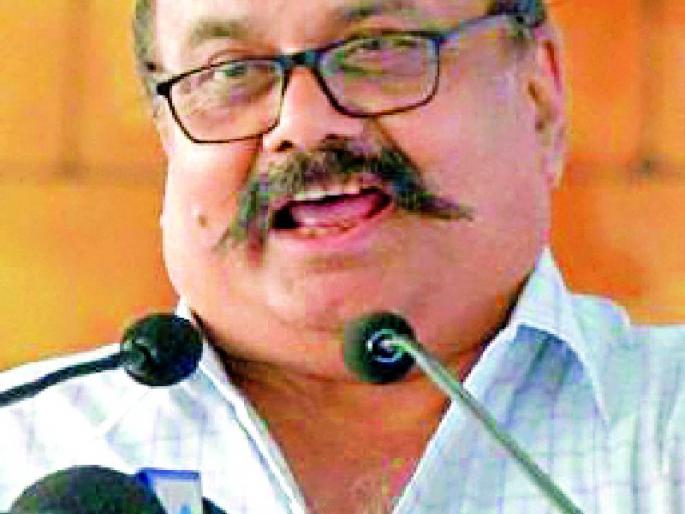 Identify the commitment and responsibility by the media | माध्यमांनी बांधिलकी आणि जबाबदारी ओळखावी