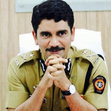  'Trust' to improve the control of police stations | पोलीस ठाण्यांचा कारभार सुधारण्याचा ‘विश्वास’