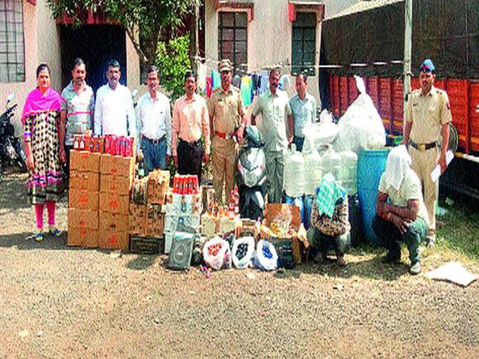 Raid on fake liquor factory; Two suspects arrested; Performance of Department of Excise Department |  बनावट मद्यनिर्मिती कारखान्यावर छापा ; दोघा संशयितांना अटक ;  उत्पादन शुल्क विभागाची कामगिरी