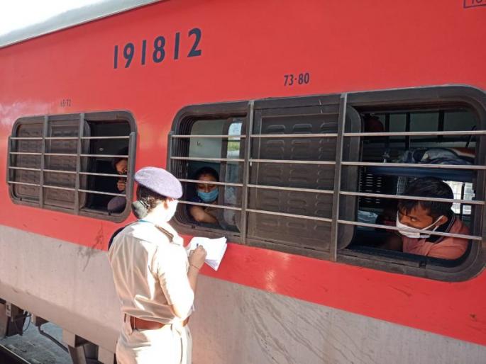 Tips for RPF personnel to prevent child trafficking | बालकांची तस्करी रोखण्यासाठी आरपीएफ जवानांना टिप्स Tips for RPF personnel to prevent child trafficking | बालकांची तस्करी रोखण्यासाठी आरपीएफ जवानांना टिप्स