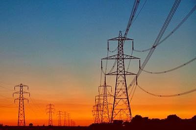 Three lakh farmers' overdue electricity bill waived | तीन लाखांवर शेतकऱ्यांचे थकीत वीज बिल माफ Three lakh farmers' overdue electricity bill waived | तीन लाखांवर शेतकऱ्यांचे थकीत वीज बिल माफ