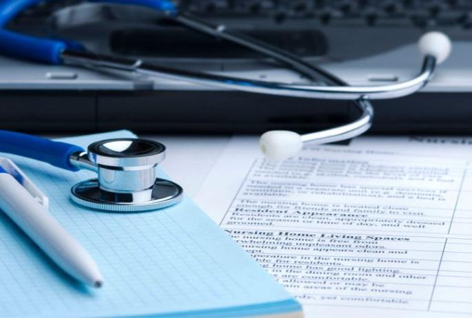 Five lakh was looted for the admission of medical in Nagpur | उपराजधानीत मेडिकलच्या अॅडमिशनची थाप मारून पाच लाख उकळले Five lakh was looted for the admission of medical in Nagpur | उपराजधानीत मेडिकलच्या अॅडमिशनची थाप मारून पाच लाख उकळले