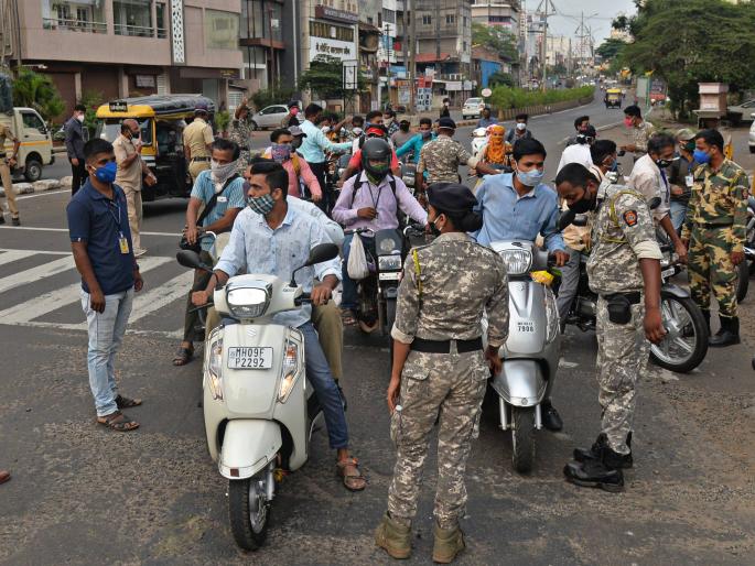 Intensified vehicle inspection campaign in the city | शहरात वाहन तपासणी मोहीम केली तीव्र Intensified vehicle inspection campaign in the city | शहरात वाहन तपासणी मोहीम केली तीव्र