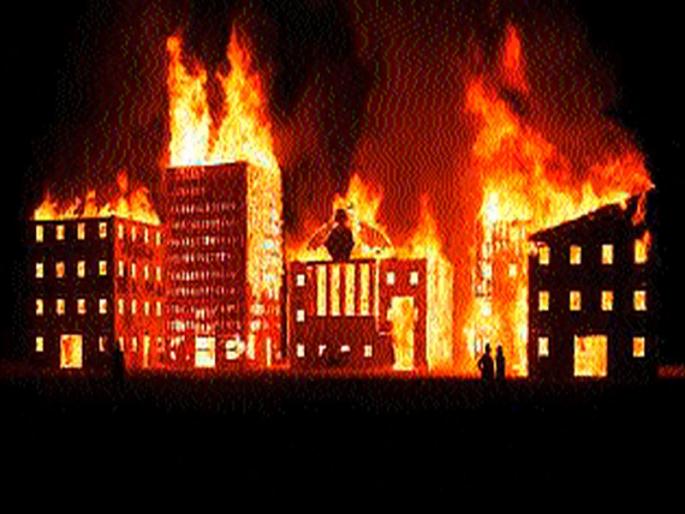 Fire brigade rules now | अग्निशमन नियमांवरून आता भडका Fire brigade rules now | अग्निशमन नियमांवरून आता भडका