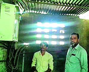 Mobile Tower Seal from Municipal Corporation | महापालिकेकडून मोबाईल टॉवर सील Mobile Tower Seal from Municipal Corporation | महापालिकेकडून मोबाईल टॉवर सील