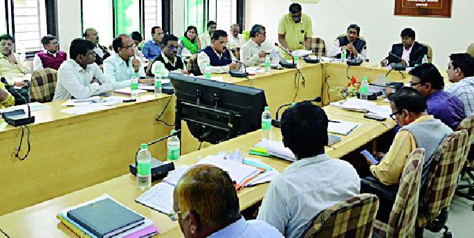 Marathon meeting on the issue of Dhamangaon constituency | धामणगाव मतदारसंघातील मुद्यावर मॅरेथॉन बैठक Marathon meeting on the issue of Dhamangaon constituency | धामणगाव मतदारसंघातील मुद्यावर मॅरेथॉन बैठक