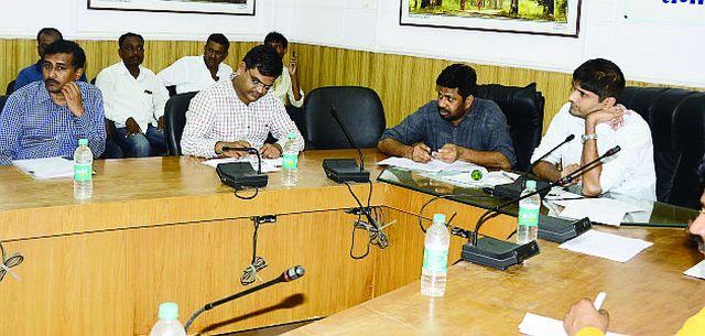 Give the bonus, otherwise the movement | बोनस द्या, अन्यथा आंदोलन Give the bonus, otherwise the movement | बोनस द्या, अन्यथा आंदोलन