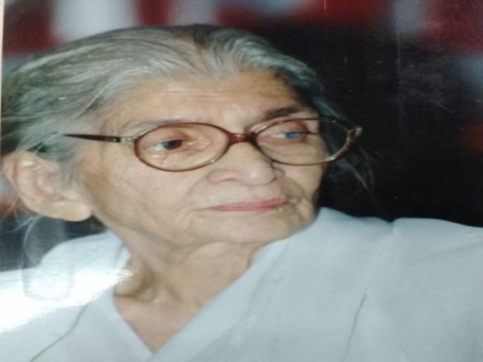 The death of 'Dalit Mitra' Anutai Bhagwat | ’दलितमित्र’ अनुताई भागवत यांचे निधन