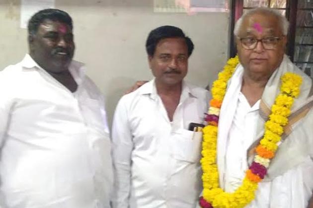 Meetings of Nation 1 Vadi Congress workers, office bearers | राष्टÑवादी काँग्रेस कार्यकर्ते, पदाधिकाऱ्यांच्या बैठका Meetings of Nation 1 Vadi Congress workers, office bearers | राष्टÑवादी काँग्रेस कार्यकर्ते, पदाधिकाऱ्यांच्या बैठका