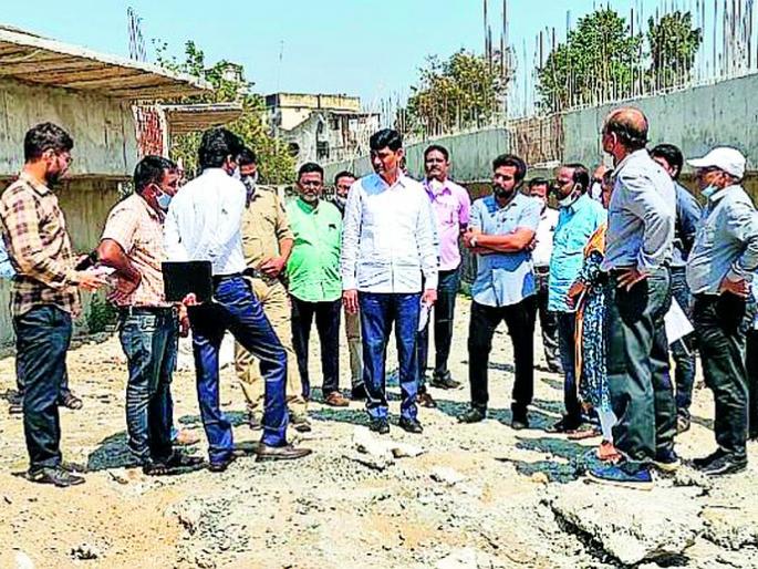 Six-month ultimatum for Bhandara water supply scheme | भंडारा पाणीपुरवठा योजनेला सहा महिन्यांचा अल्टिमेटम Six-month ultimatum for Bhandara water supply scheme | भंडारा पाणीपुरवठा योजनेला सहा महिन्यांचा अल्टिमेटम