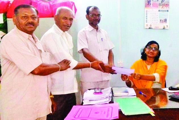 For transparency, take EVM machine instead of election through ballot | पारदर्शकतेसाठी ईव्हीएम मशीनऐवजी मतपत्रिकेद्वारेच निवडणूक घ्यावी For transparency, take EVM machine instead of election through ballot | पारदर्शकतेसाठी ईव्हीएम मशीनऐवजी मतपत्रिकेद्वारेच निवडणूक घ्यावी