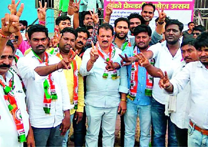 District Youth Congress vadittivar group | जिल्हा युवक कॉंग्रेस वडेट्टीवार गटाकडे