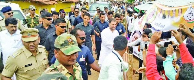 Nature of Jatheda came to Nanded | नांदेडला आले जत्रेचे स्वरुप Nature of Jatheda came to Nanded | नांदेडला आले जत्रेचे स्वरुप