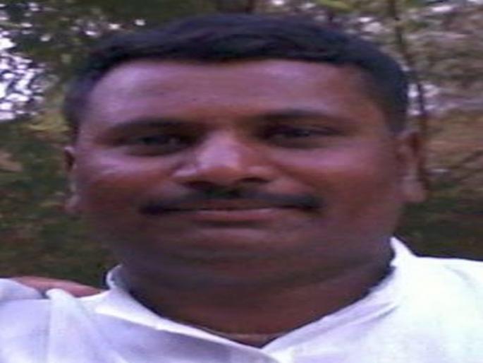 Sanganmatane took out a thorn knife in Kundane | संगनमताने काढला कुंडाणे येथील तरुणाचा काटा Sanganmatane took out a thorn knife in Kundane | संगनमताने काढला कुंडाणे येथील तरुणाचा काटा