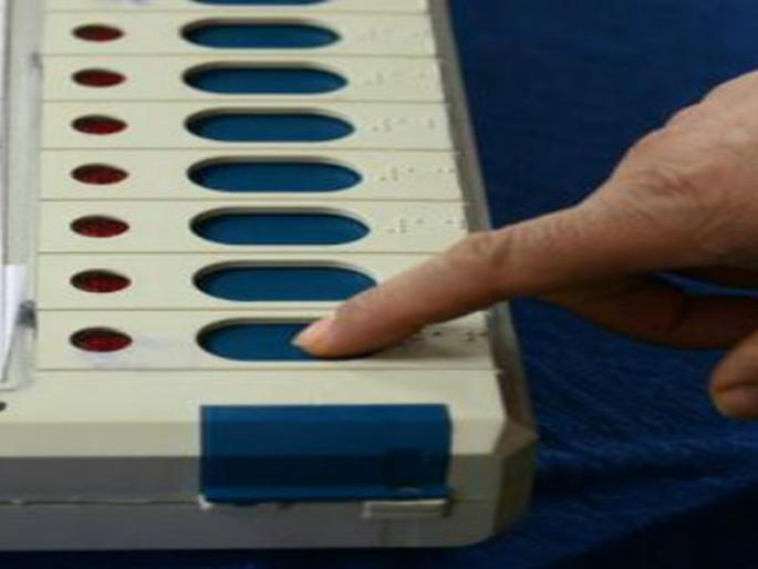 Orders to verify voters of BLS | बीएलओंनी मतदारांची पडताळणी करण्याचे आदेश