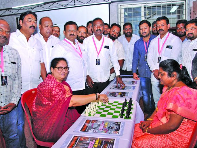 Players from 25 countries participate in Sangli Chess Tournament | सांगलीच्या बुद्धिबळ स्पर्धेत २५ देशांचे खेळाडू सहभागी Players from 25 countries participate in Sangli Chess Tournament | सांगलीच्या बुद्धिबळ स्पर्धेत २५ देशांचे खेळाडू सहभागी
