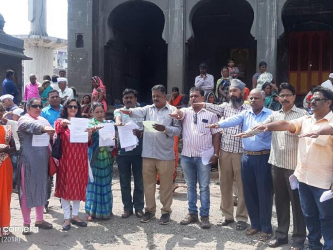 Environmental activists also announce in elections | निवडणुकीत पर्यावरण कार्यकर्त्यांचाही जाहीरनामा Environmental activists also announce in elections | निवडणुकीत पर्यावरण कार्यकर्त्यांचाही जाहीरनामा