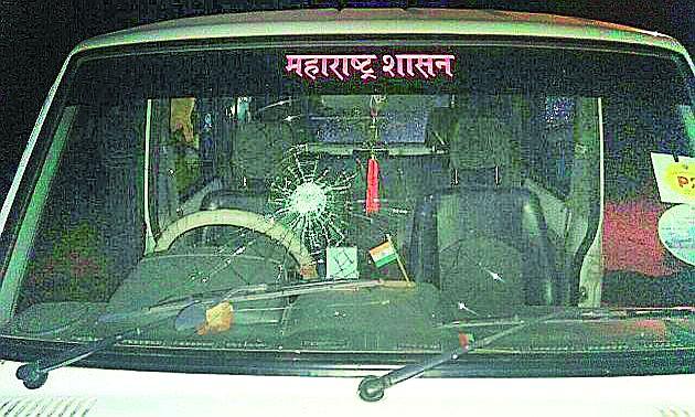 Attackers of smugglers attacked | तस्करांचा वनकर्मचाऱ्यांवर हल्ला