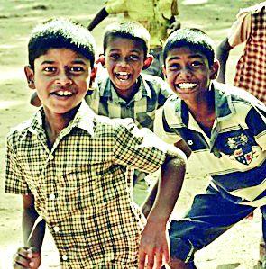 75 foundation for childhood home | बालसंगोपनगृहात ७५ निराधारांना आधार 75 foundation for childhood home | बालसंगोपनगृहात ७५ निराधारांना आधार