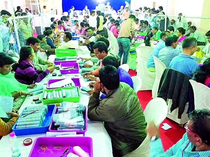 After many votes in Gondwana University elections | गोंडवाना विद्यापीठ निवडणुकीत अनेकांची मते झाली बाद After many votes in Gondwana University elections | गोंडवाना विद्यापीठ निवडणुकीत अनेकांची मते झाली बाद