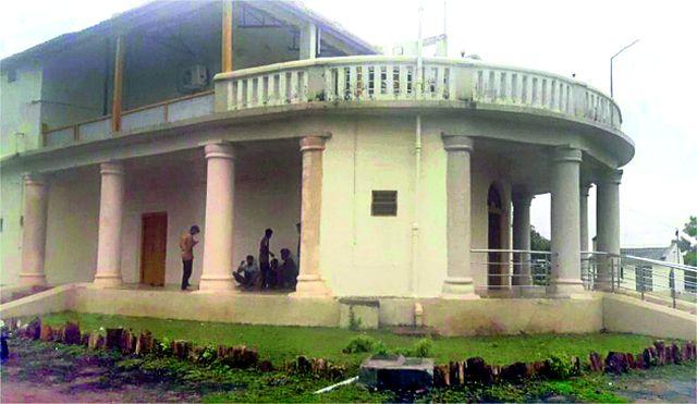 British glory | ब्रिटीशकालीन वैभव हरपले