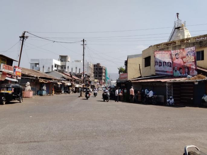 Strictly close to the market for a week | घोटीच्या आठवडे बाजारात कडकडीत बंद Strictly close to the market for a week | घोटीच्या आठवडे बाजारात कडकडीत बंद