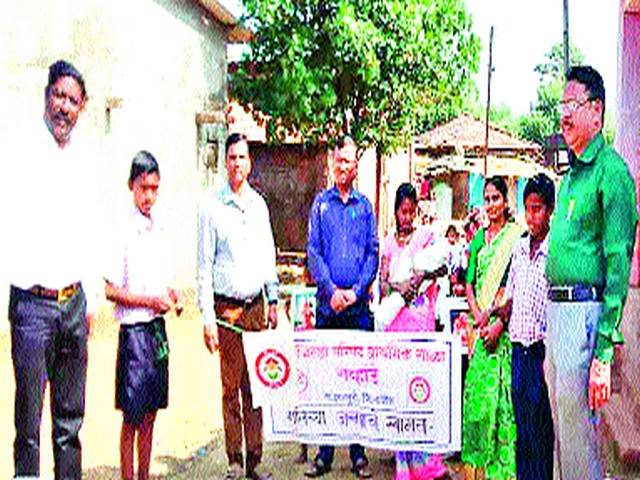 Welcome to the birth of girls in remote areas | दुर्गम भागात मुलींच्या जन्माचे स्वागत Welcome to the birth of girls in remote areas | दुर्गम भागात मुलींच्या जन्माचे स्वागत