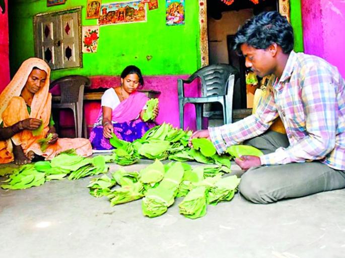 Got hands-on employment during the lockdown period | लॉकडाऊनच्या कालावधीत मिळाला हातांना रोजगार